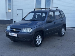 car-image
