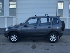 car-image