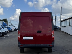 car-image